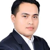 Hòa giải viên Lưu Xuân Vĩnh