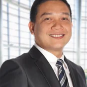 Hòa giải viên Nguyễn Thanh Hòa